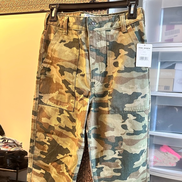 Free People Remy Pant in Camo Size 27 - Picture 2 of 5